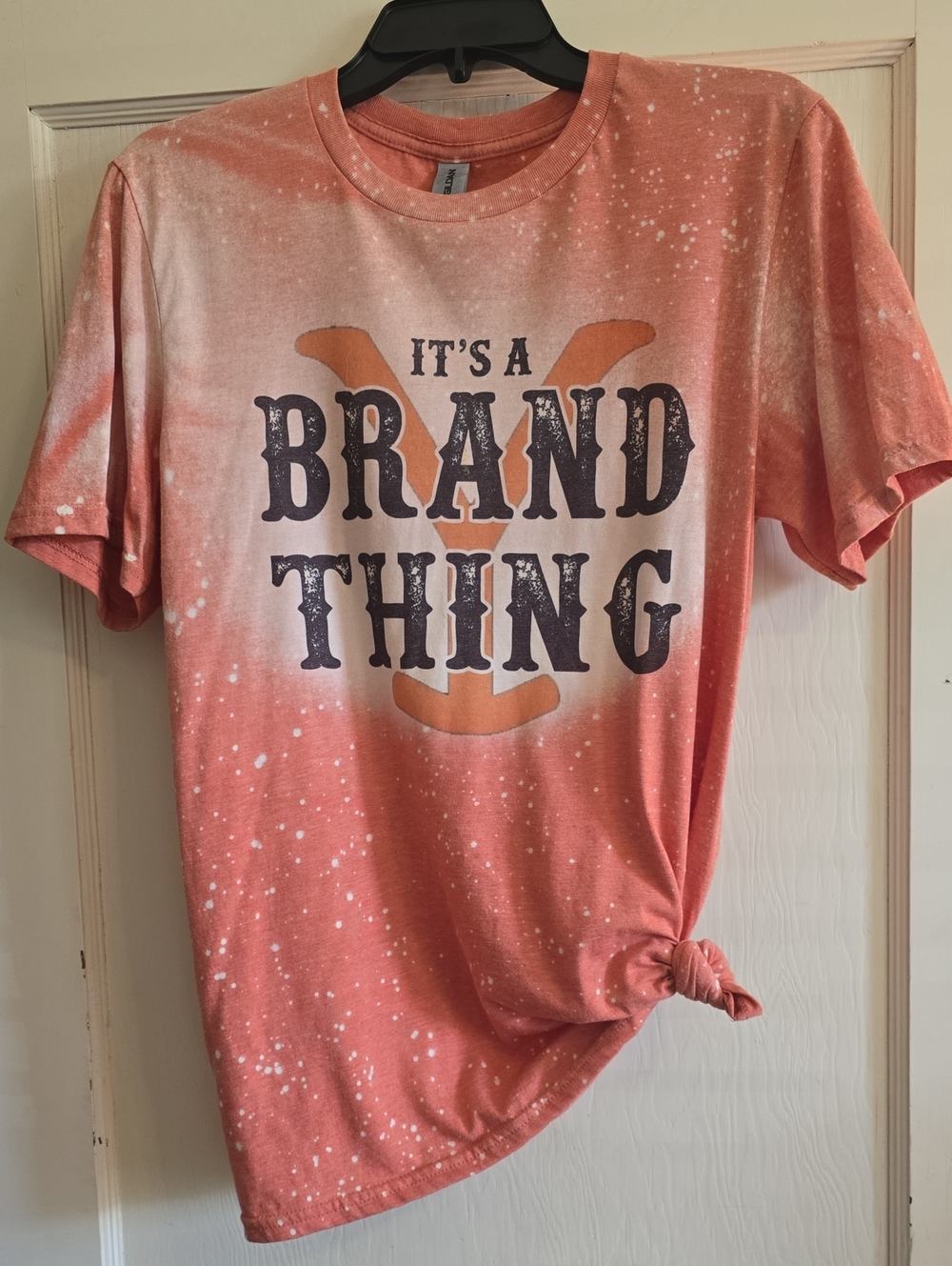 Yellowstone Bleached Tee It's A Brand Thing NWOT sz M